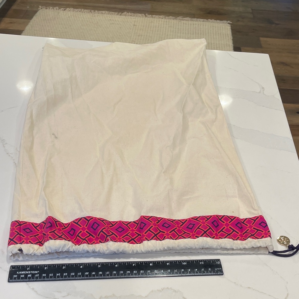 Tory Burch Pink and Cream Geometric Drawstring Dust Cover Bag with Charm